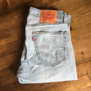 31w 32l Levi 505 light wash